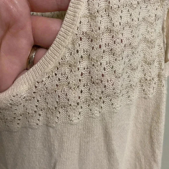 American Eagle Cream Gold Knit fit flare dress Short Sleeve Lightweight Medium - Picture 3 of 8